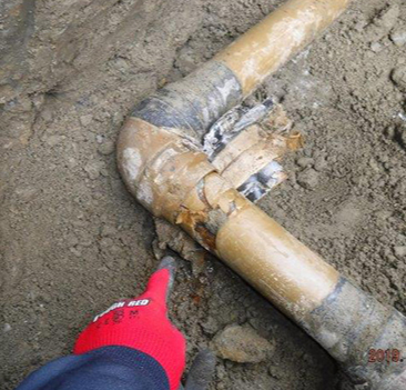 屋内消火栓配管漏水修理工事